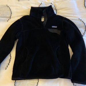 Patagonia womens 3/4 fleece. Size small, black